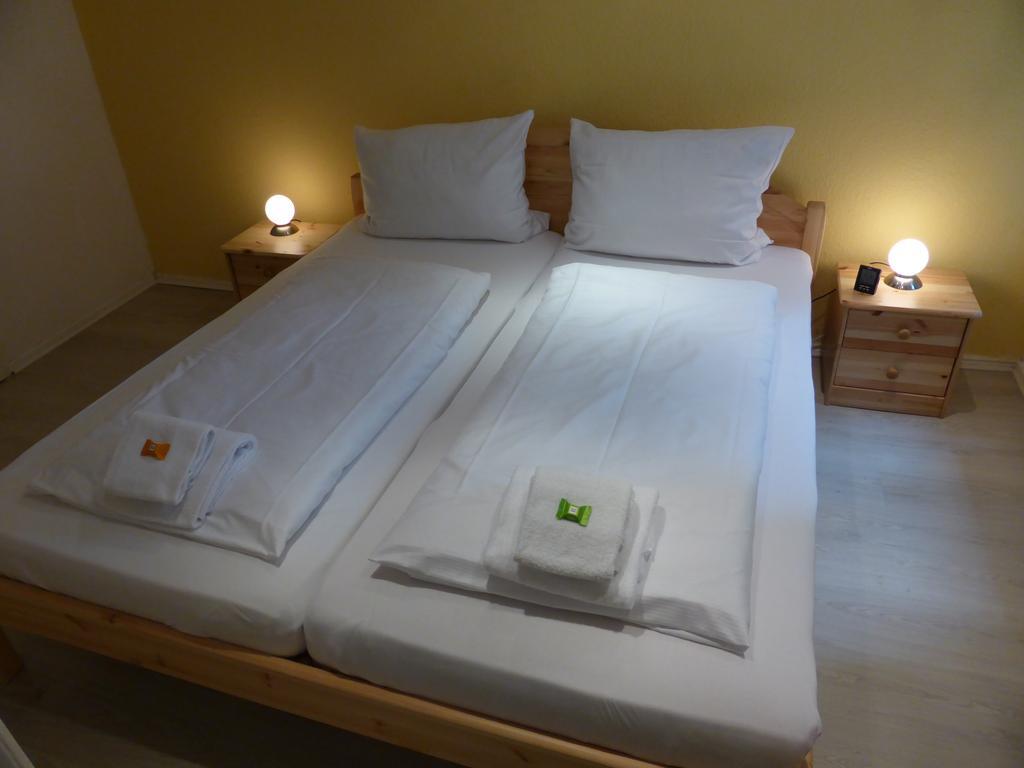 Lv Rooms & Apartments Am Luetzowplatz 柏林 客房 照片